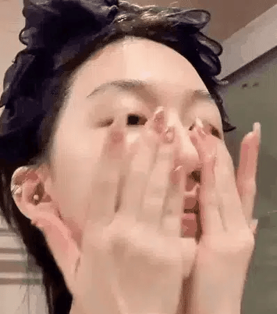 🔥BUY 1 GET 1 FREE🔥Anti-wrinkle firming serumBUY 1 GET 1 FREE